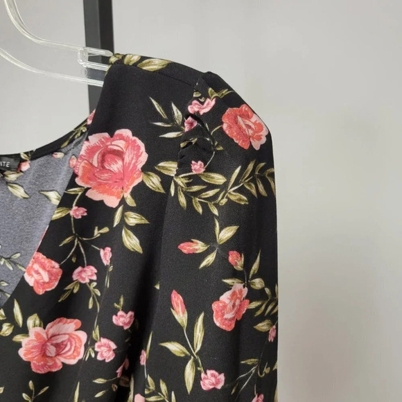 Dynamite Tie Waist Tunic Top - Picture 5 of 7